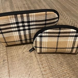 Beis Travel Cosmetic Pouches in Plaid